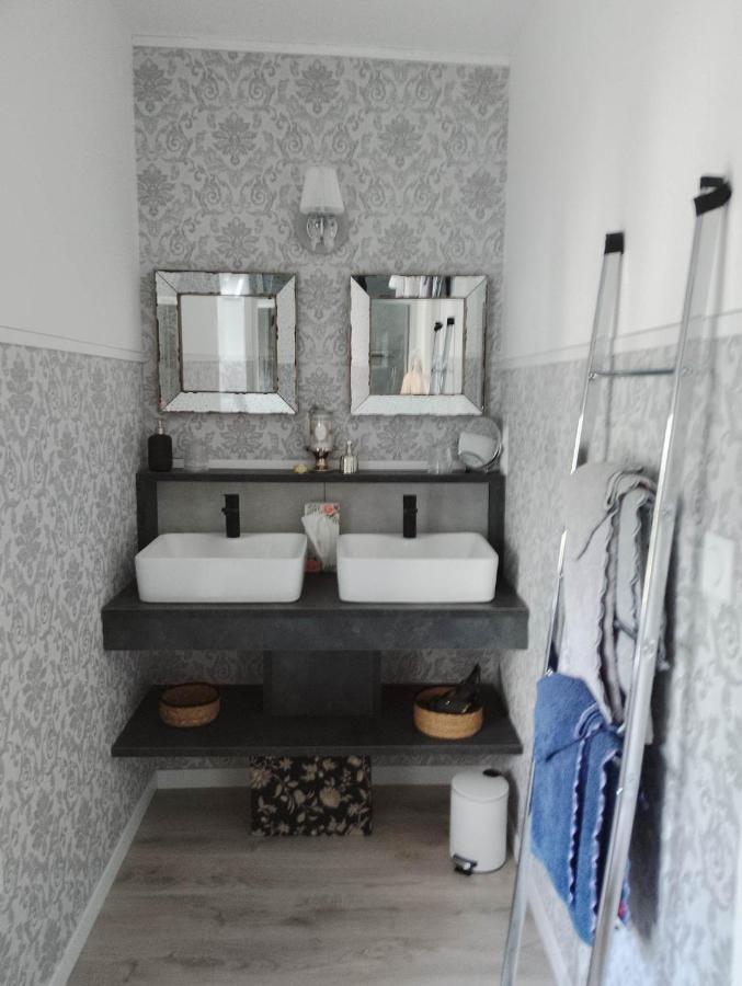 La Menardiere "Tranquilitatis" Chambre Double Petit Dejeuner Compris Corseul Exterior foto